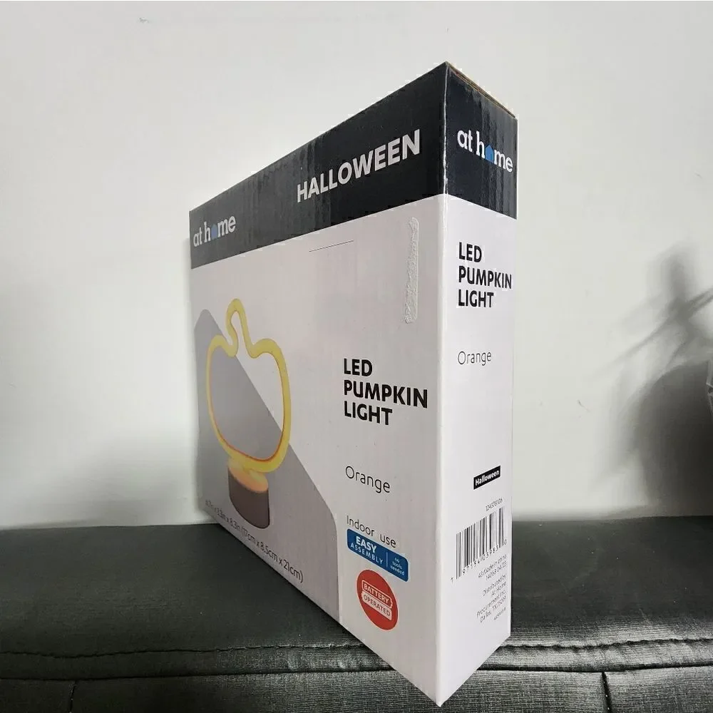 Nwt Halloween Pumpkin LED Light